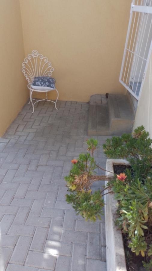 Larochelle Guesthouse Китмансхуп Экстерьер фото