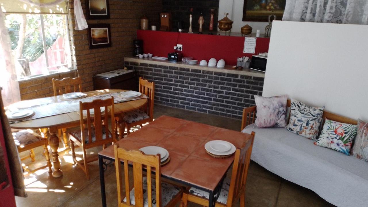 Larochelle Guesthouse Китмансхуп Экстерьер фото